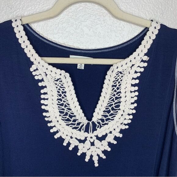 Max Studio Navy Blue Crochet Sleeveless Tunic Top - Picture 3 of 11